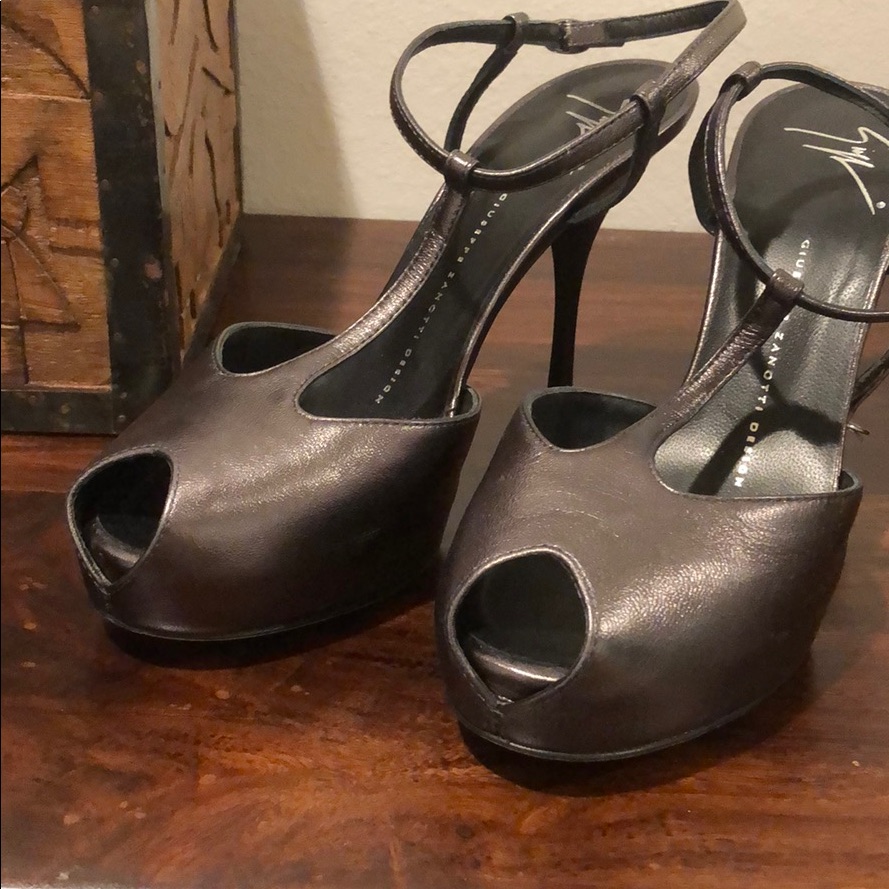 Giuseppe Zanotti